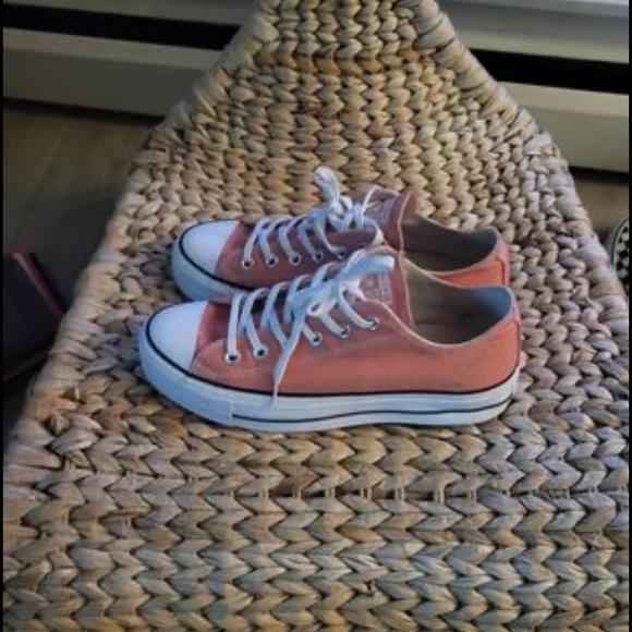 Platform converse. US 9 - Picture 1 of 3